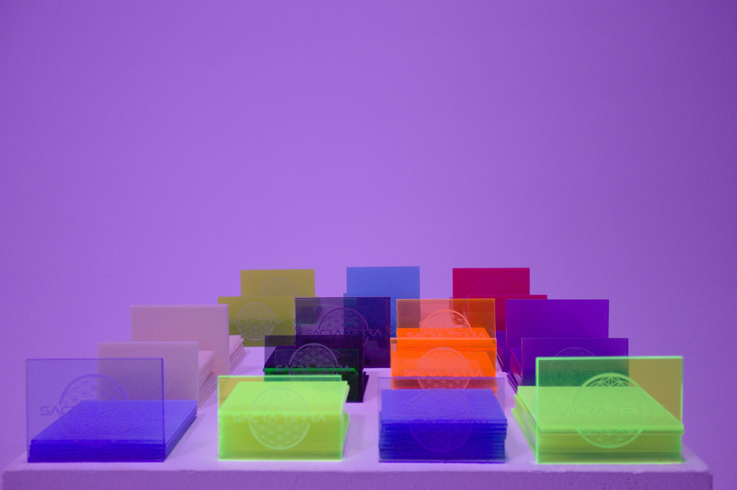 Neon Yellow party plate